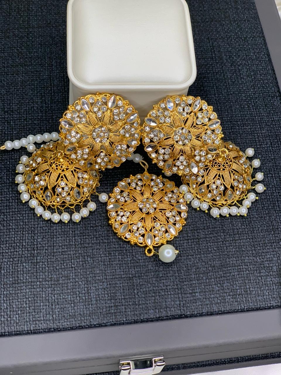 jhumka bindiya set