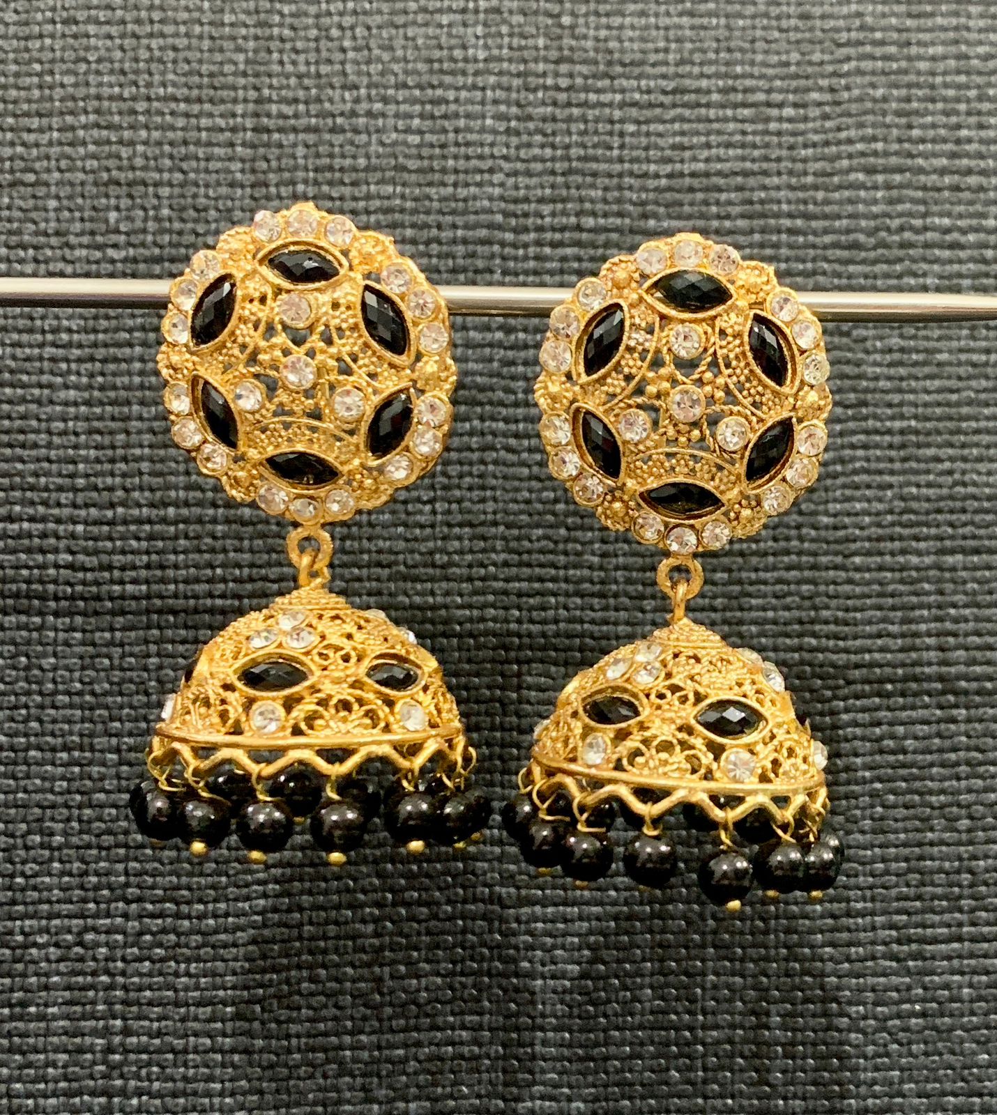 JHUMKA